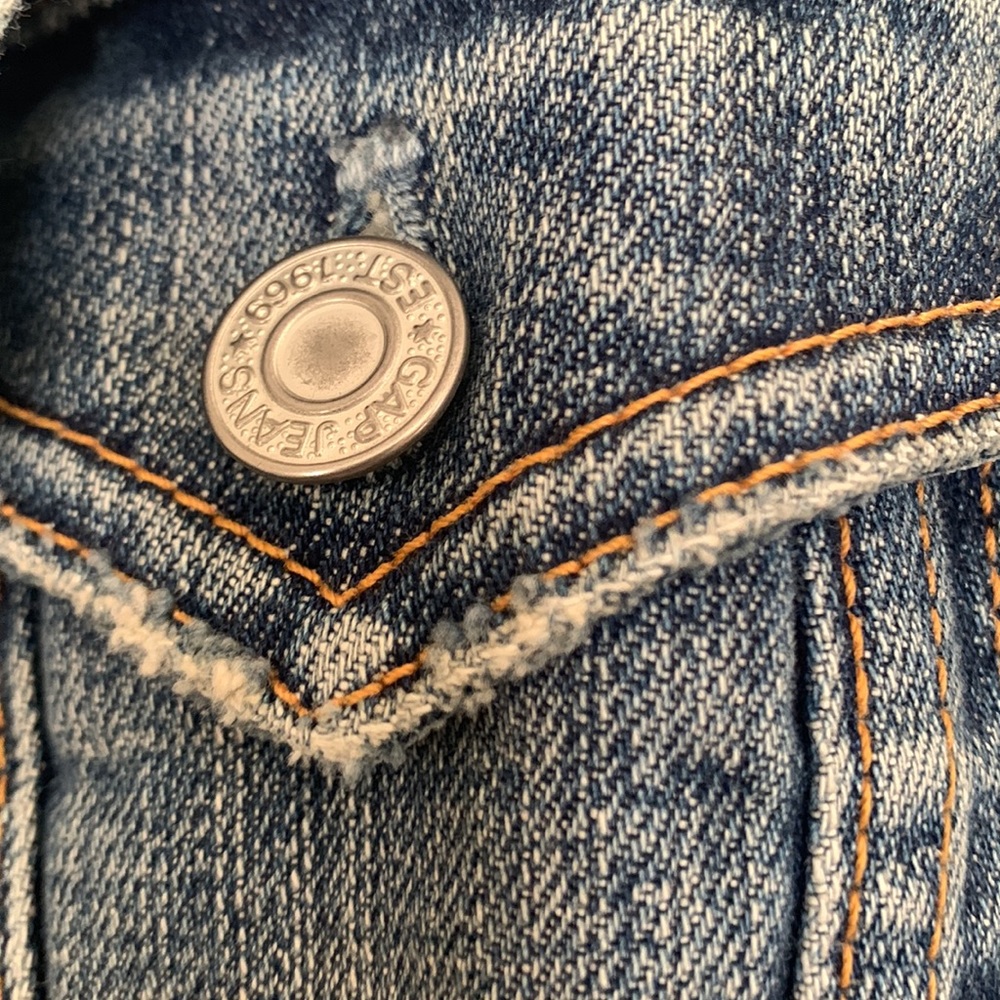 Gap Jean Jacket - image 5
